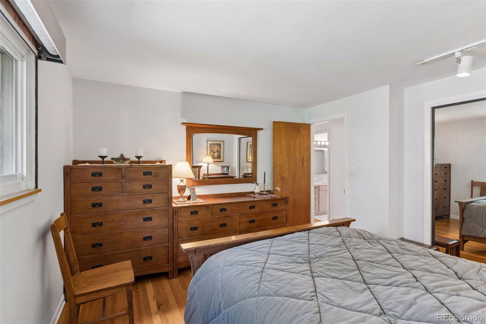 MLS Image #23 for 2083 s alton way,denver, Colorado