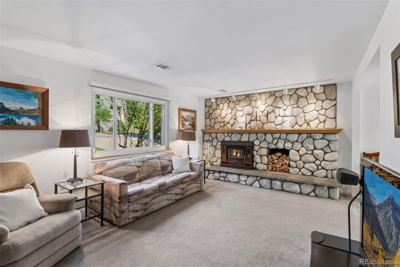 MLS Image #29 for 2083 s alton way,denver, Colorado