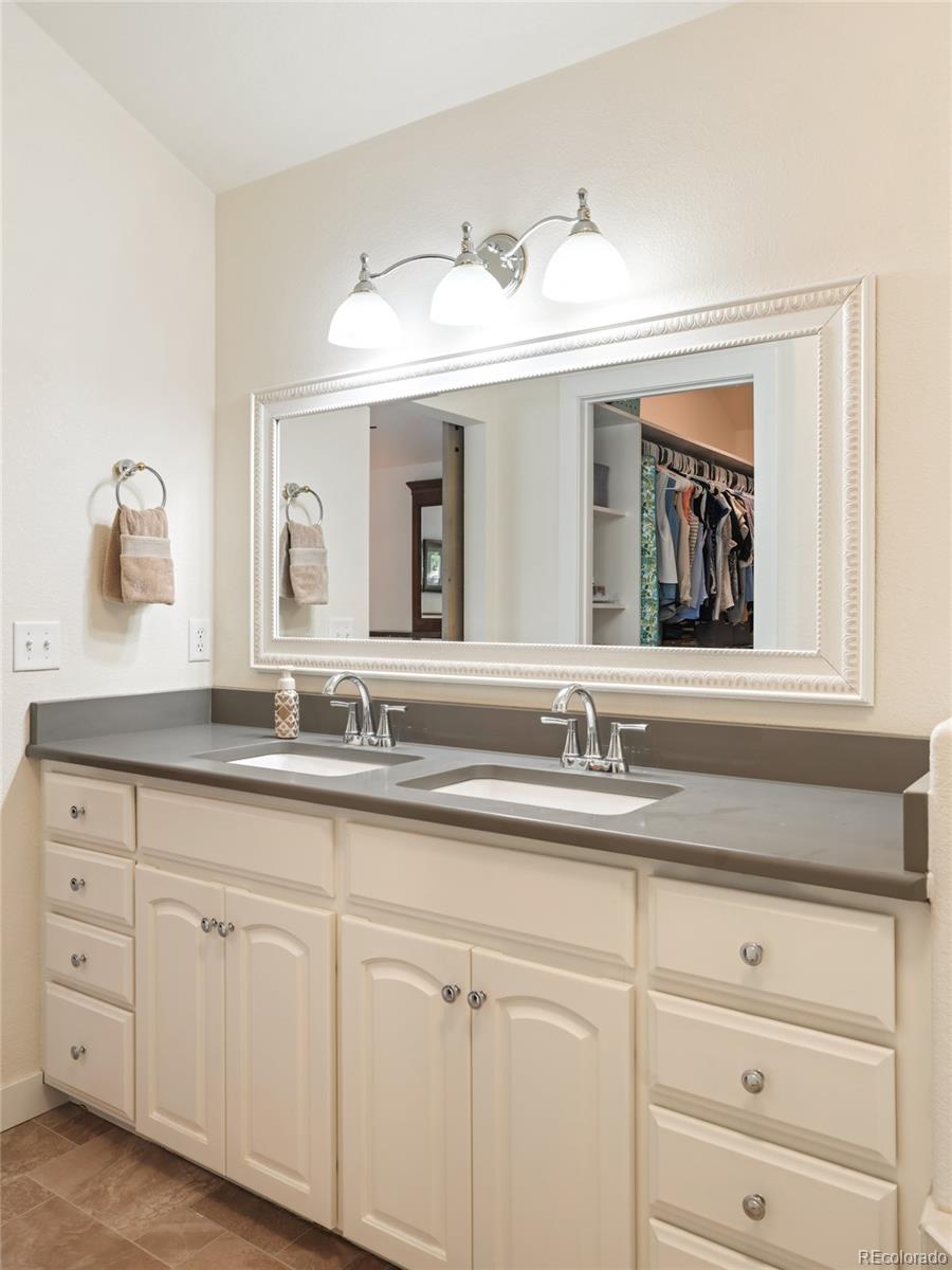 MLS Image #13 for 2061  monte vista circle,loveland, Colorado
