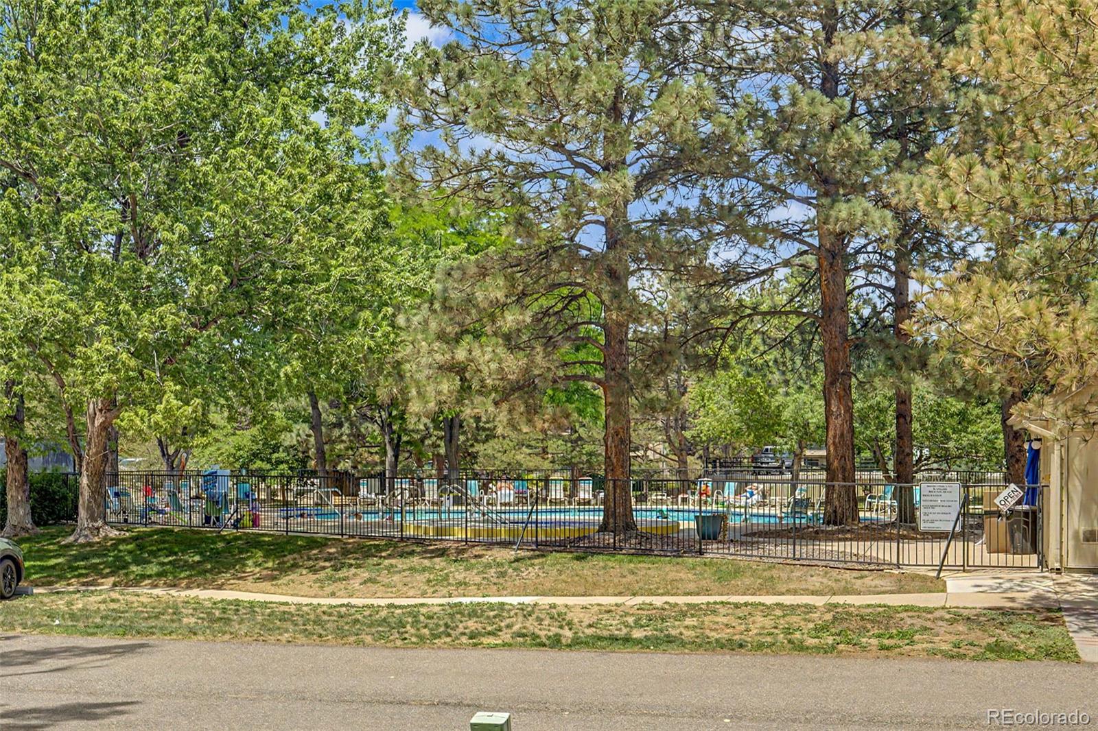 MLS Image #31 for 13902 e marina drive,aurora, Colorado