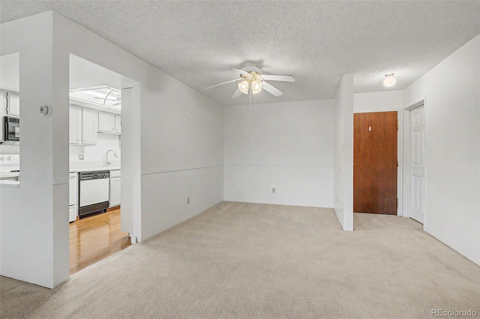 MLS Image #8 for 13902 e marina drive,aurora, Colorado