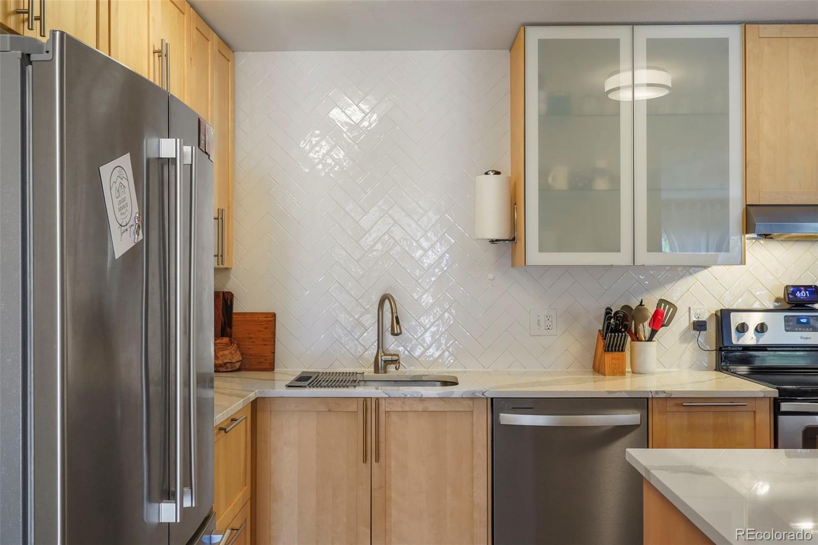 MLS Image #12 for 700 n washington street,denver, Colorado