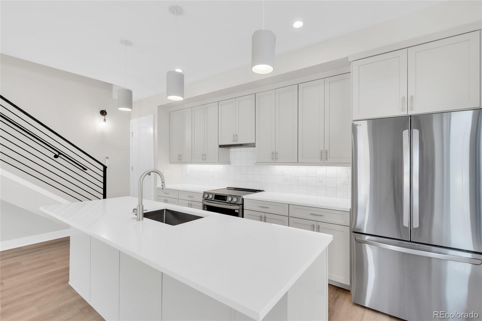 MLS Image #3 for 2197 s cherokee street ,denver, Colorado