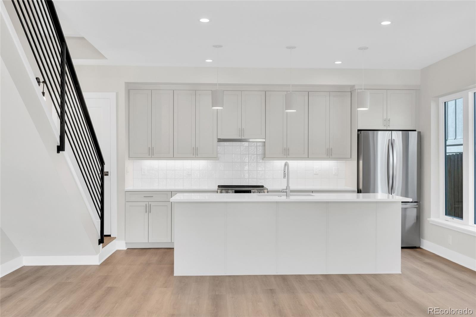 MLS Image #4 for 2197 s cherokee street ,denver, Colorado