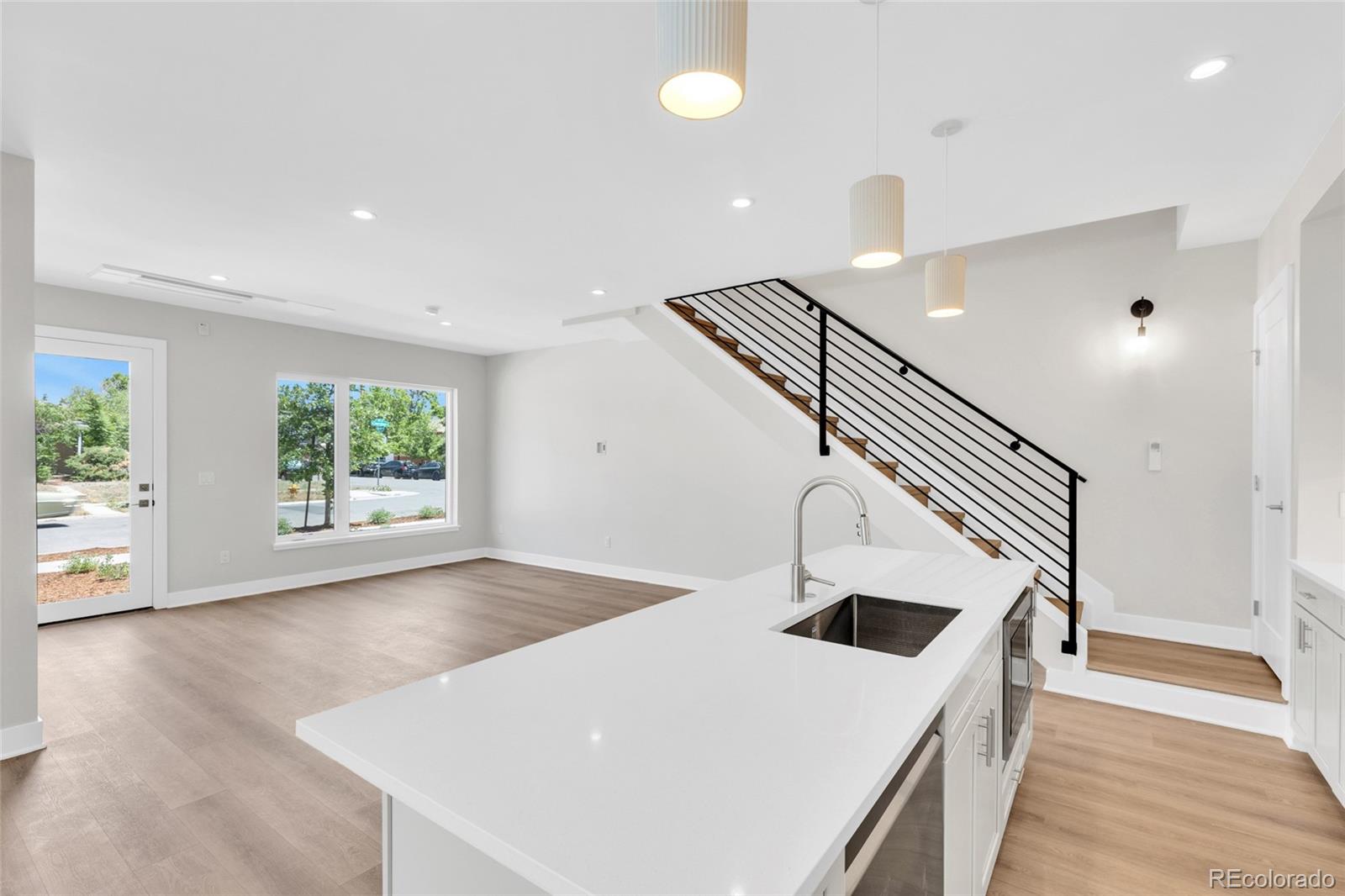 MLS Image #7 for 2197 s cherokee street ,denver, Colorado