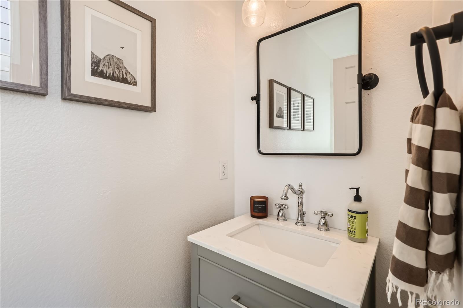 MLS Image #8 for 1591  valley view court,golden, Colorado