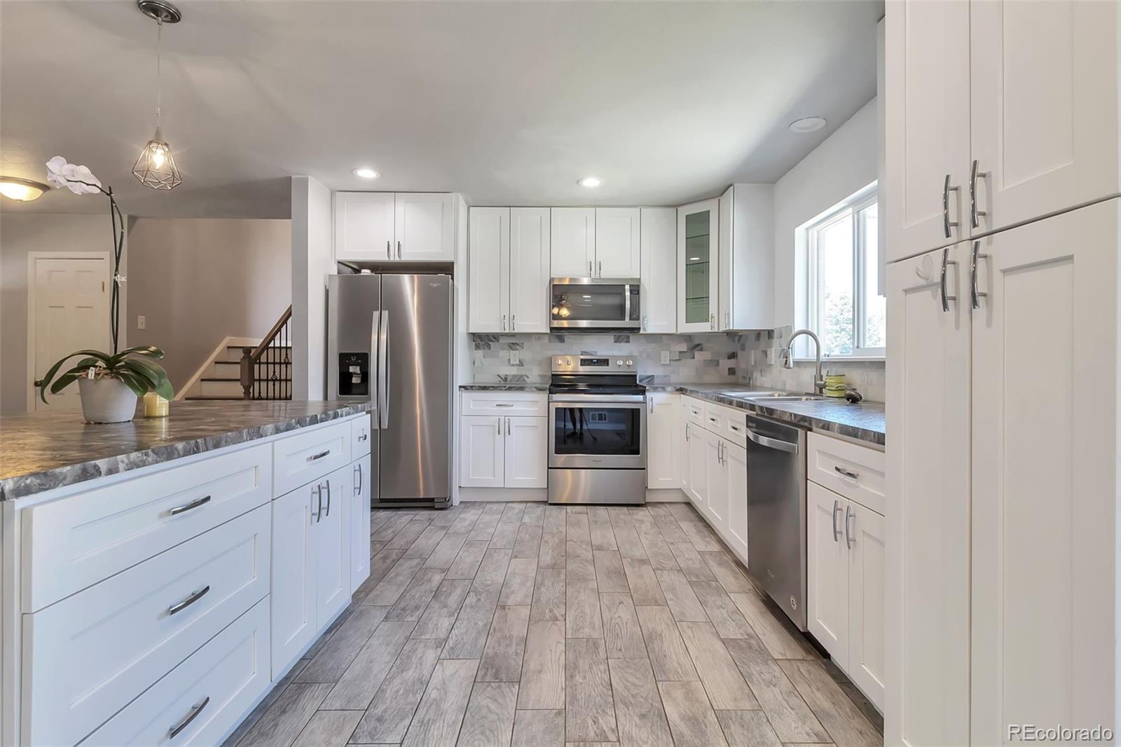MLS Image #11 for 10534  carmela lane,northglenn, Colorado