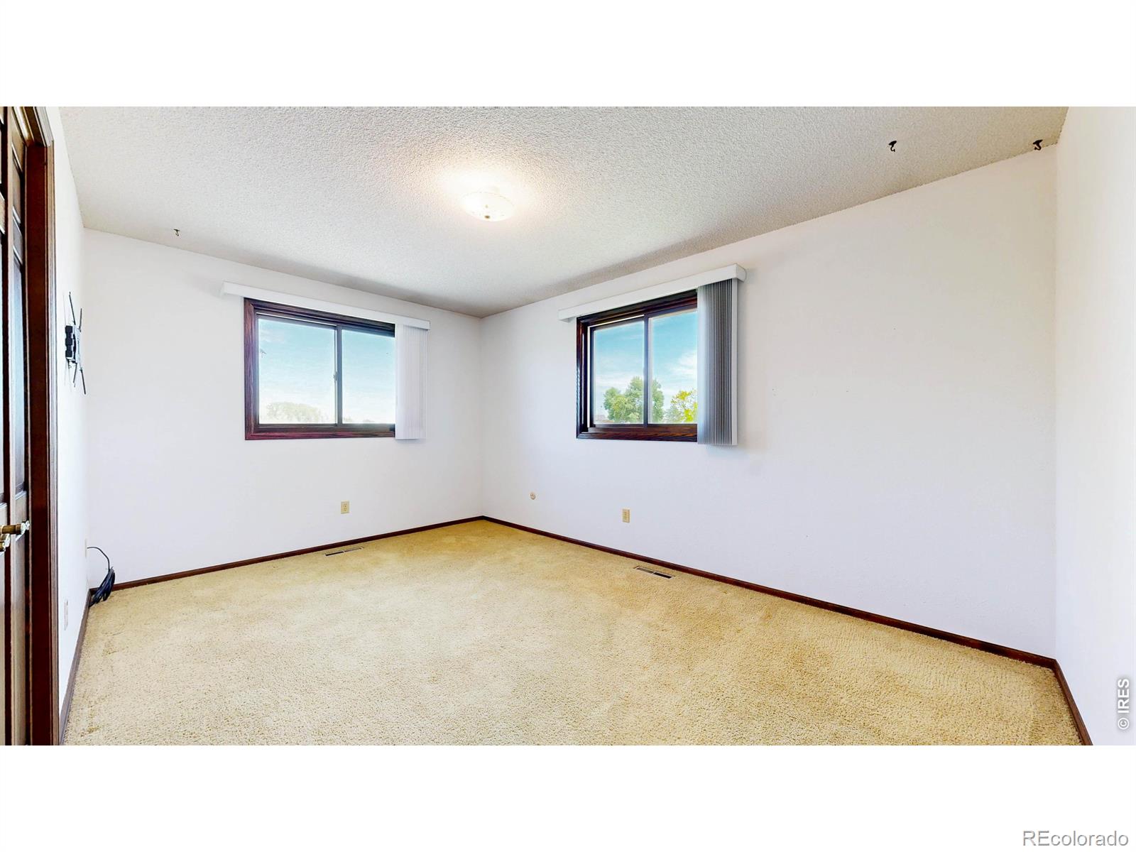 MLS Image #30 for 2800  pheasant run,berthoud, Colorado