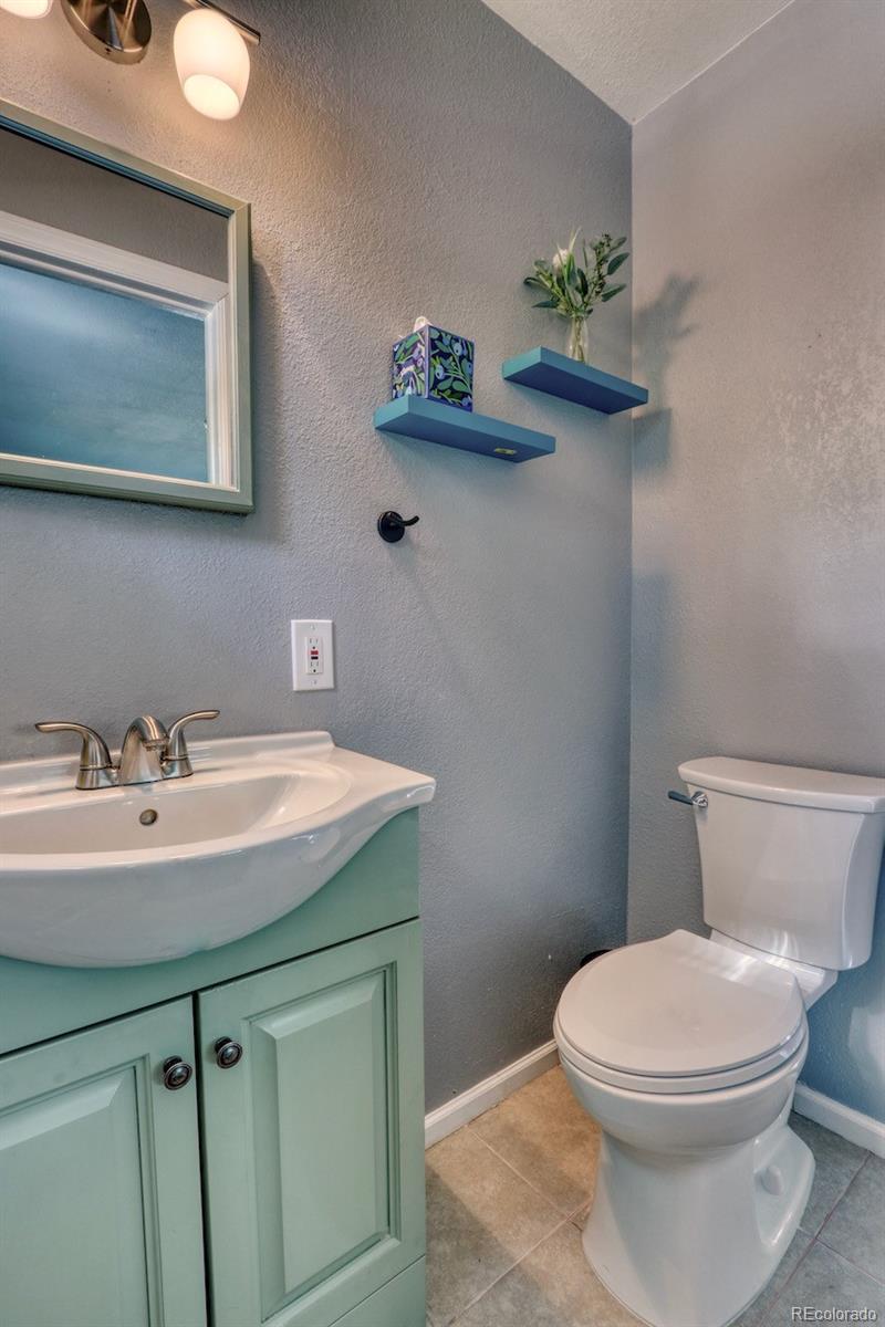 MLS Image #18 for 4945 w amherst avenue,denver, Colorado