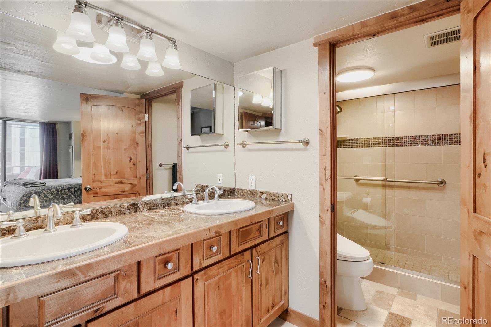 MLS Image #11 for 1551  larimer street,denver, Colorado