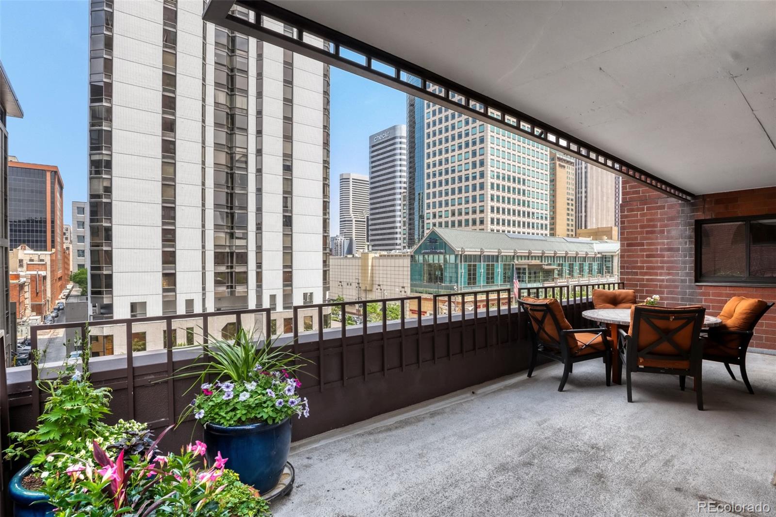 MLS Image #14 for 1551  larimer street,denver, Colorado