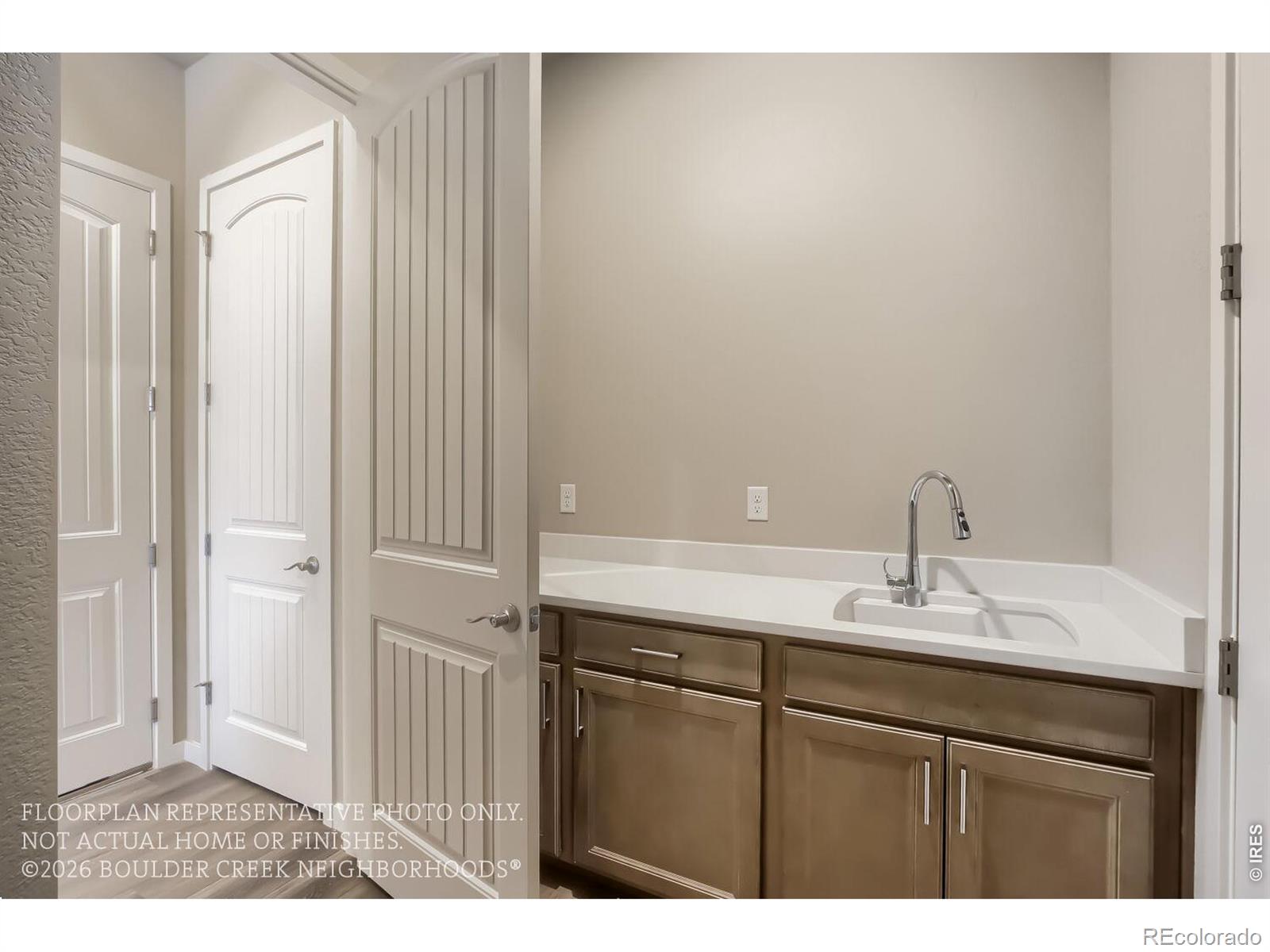MLS Image #34 for 3108  windward way,fort collins, Colorado