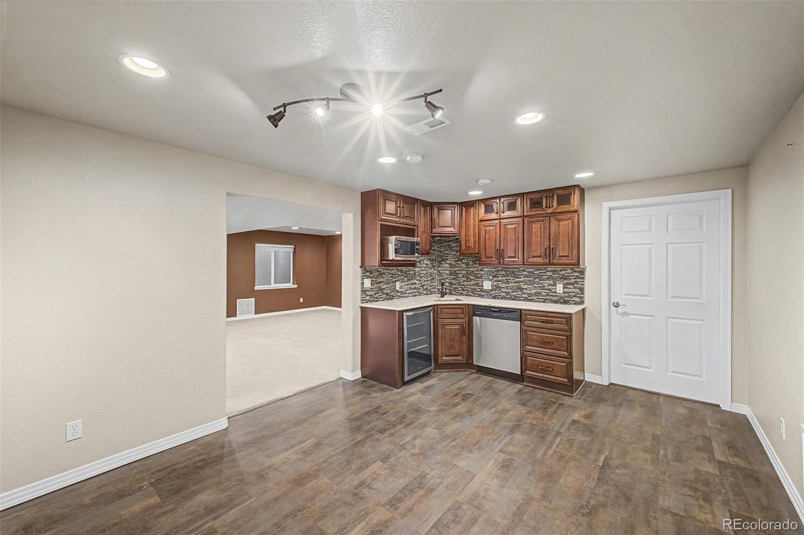 MLS Image #28 for 6243 s blackhawk court,centennial, Colorado