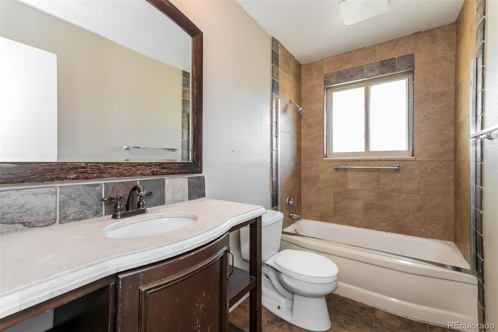 MLS Image #11 for 1836 e mineral avenue,littleton, Colorado