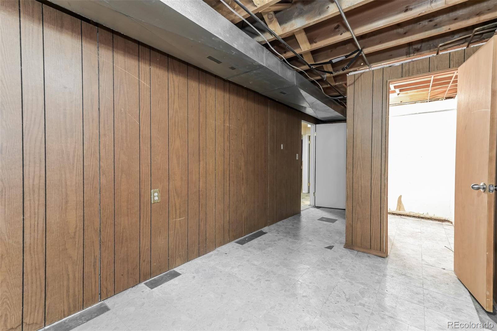 MLS Image #15 for 1836 e mineral avenue,littleton, Colorado