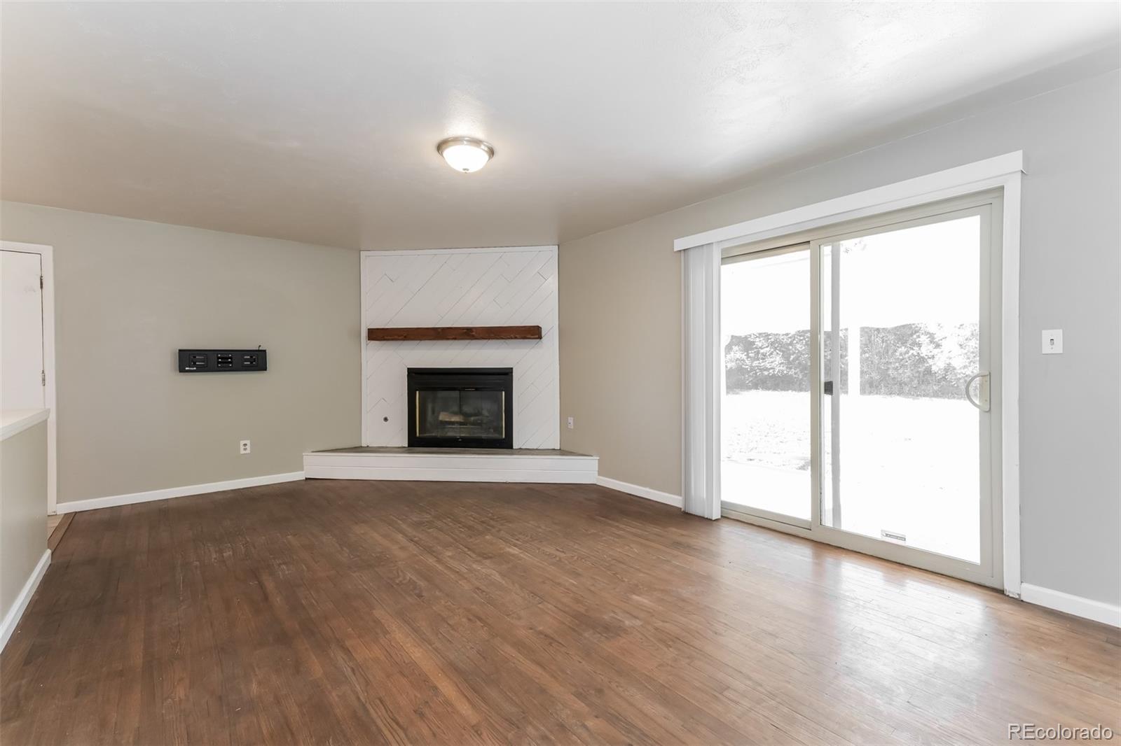 MLS Image #2 for 1836 e mineral avenue,littleton, Colorado