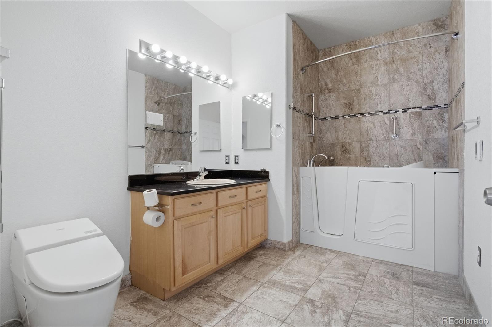 MLS Image #15 for 8948  fox drive,denver, Colorado