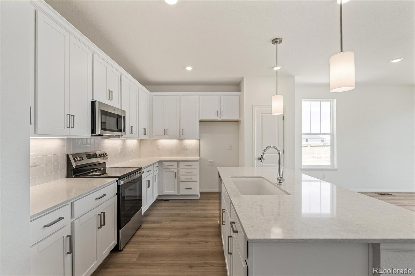 MLS Image #13 for 1730 s gold bug way,aurora, Colorado