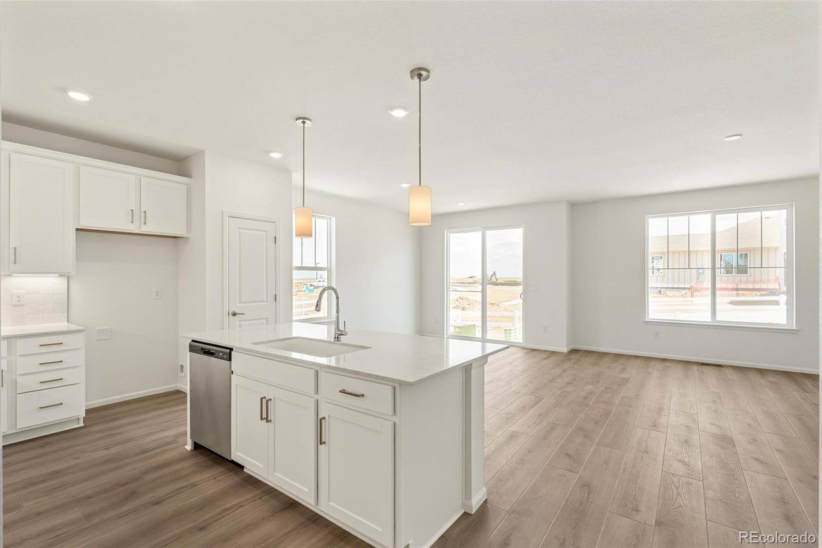 MLS Image #14 for 1730 s gold bug way,aurora, Colorado