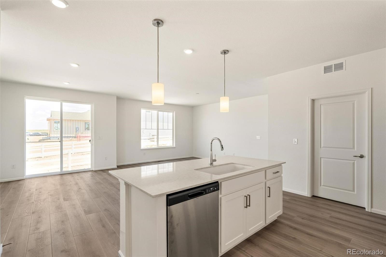 MLS Image #15 for 1730 s gold bug way,aurora, Colorado