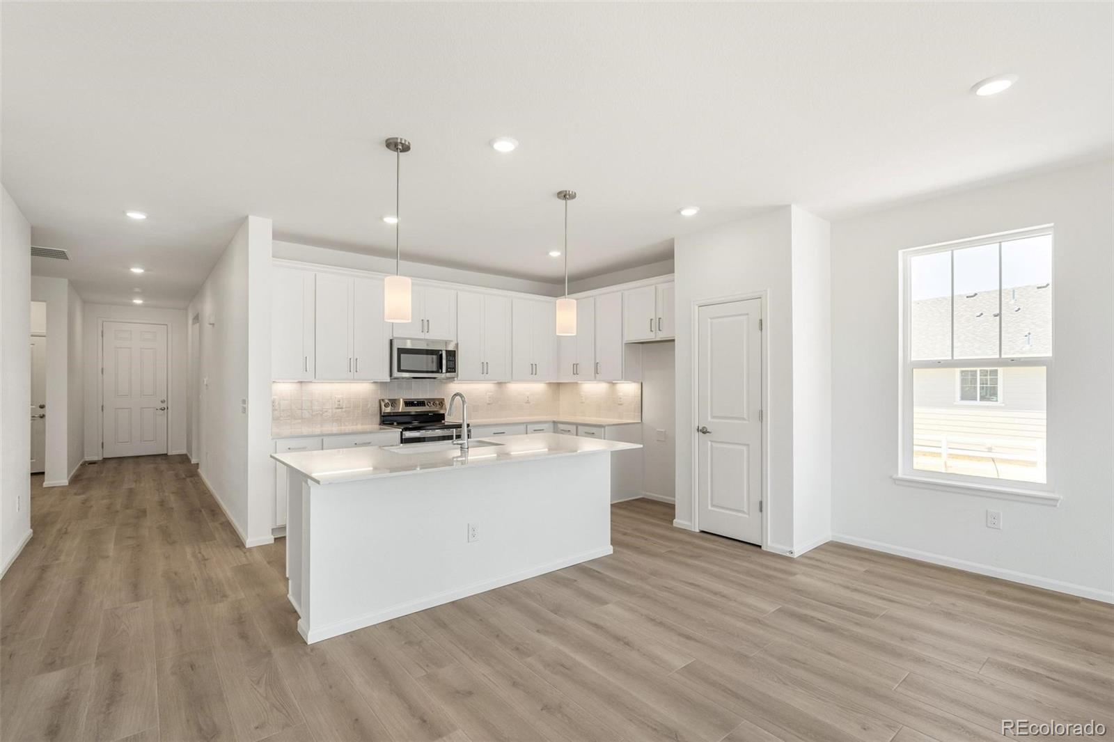 MLS Image #9 for 1730 s gold bug way,aurora, Colorado