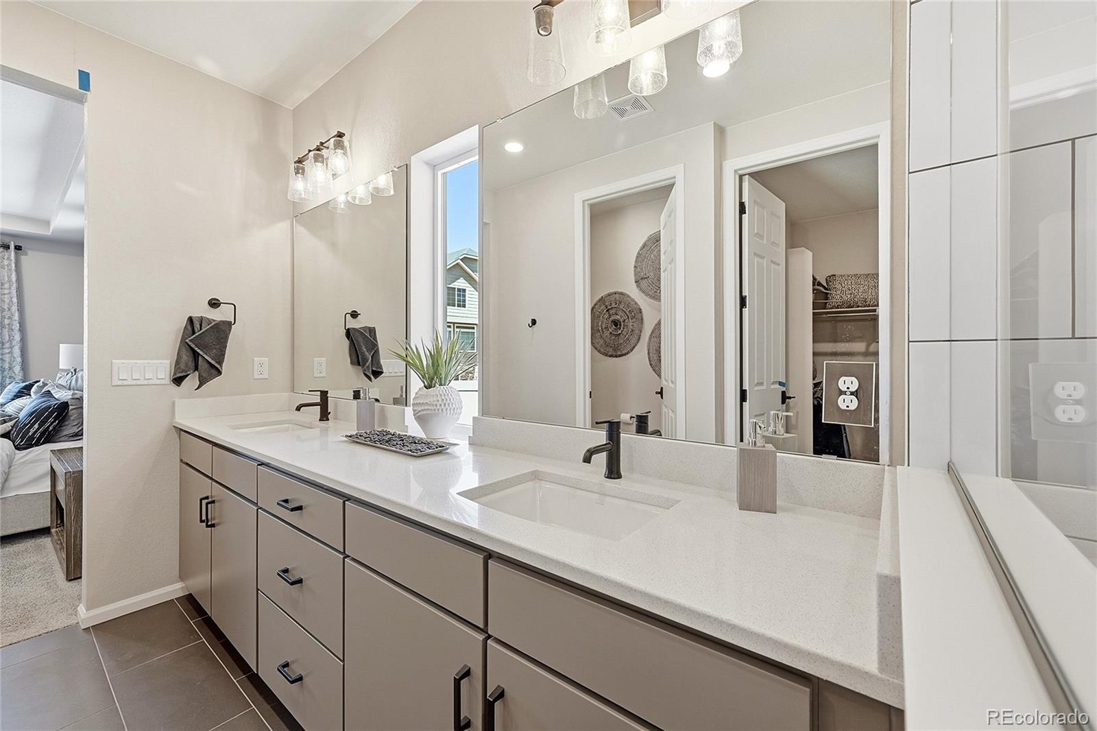 MLS Image #16 for 957  highlands circle,erie, Colorado