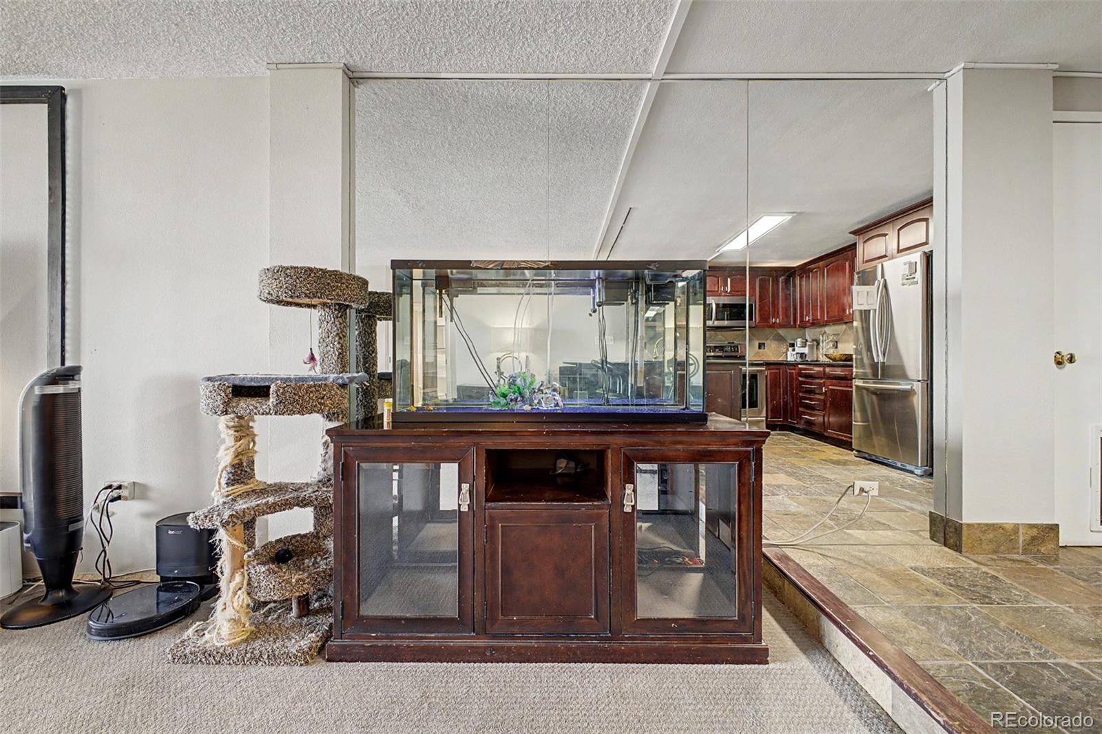 MLS Image #10 for 1020  15th street 40e,denver, Colorado