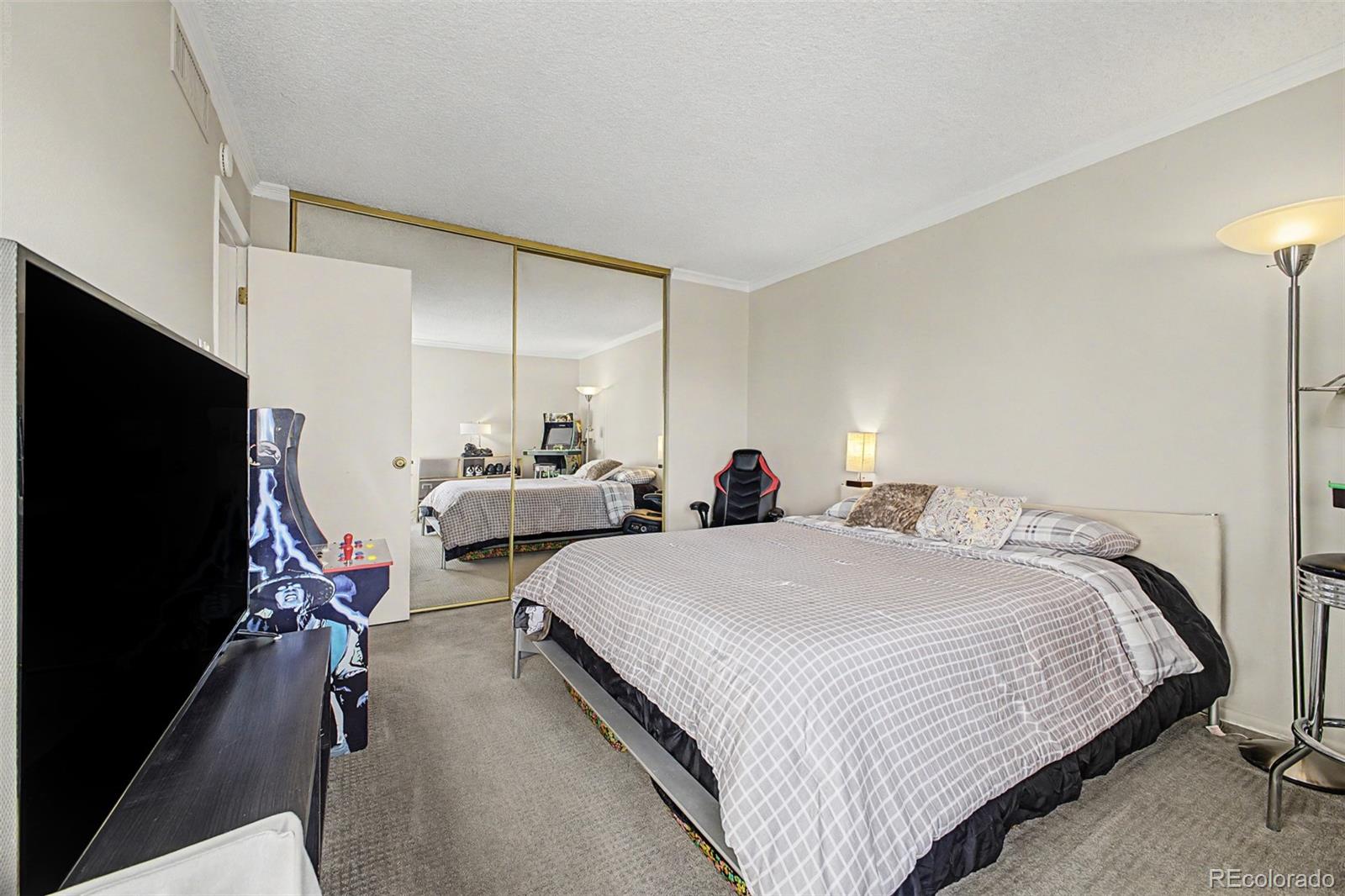 MLS Image #15 for 1020  15th street 40e,denver, Colorado
