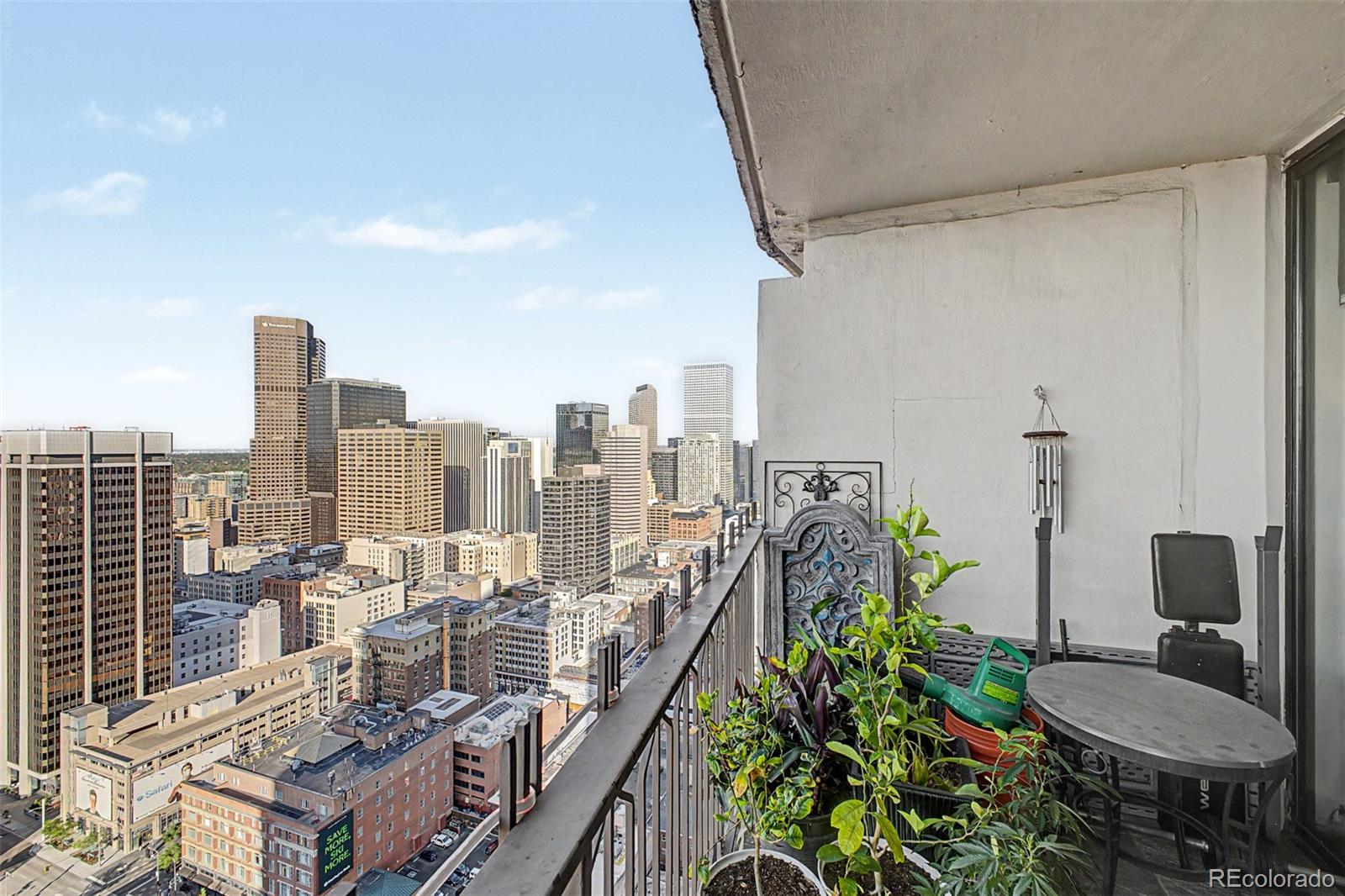 MLS Image #21 for 1020  15th street 40e,denver, Colorado