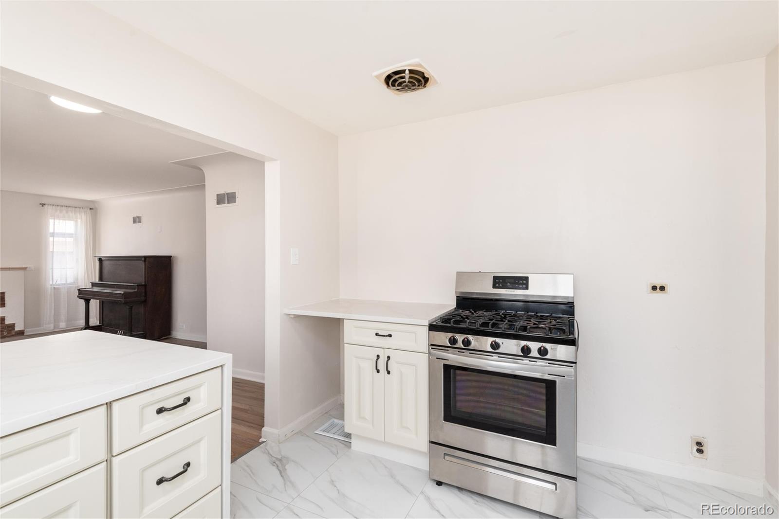 MLS Image #11 for 1453  zenobia street,denver, Colorado