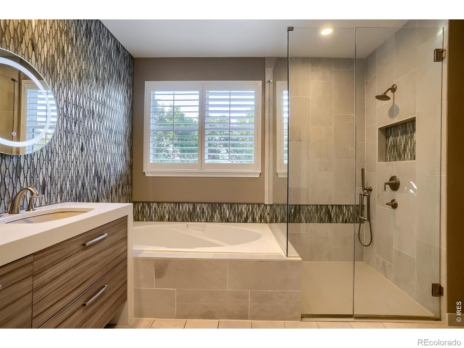 MLS Image #13 for 12915 w 77th drive,arvada, Colorado