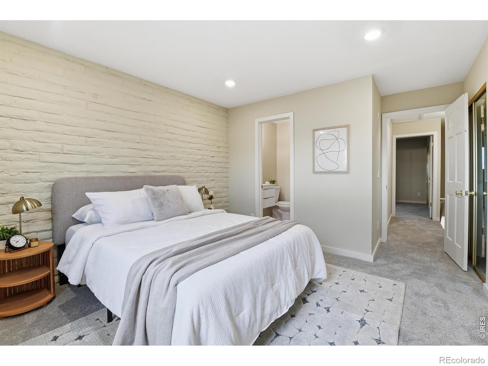 MLS Image #16 for 1060 s parker road 27,denver, Colorado