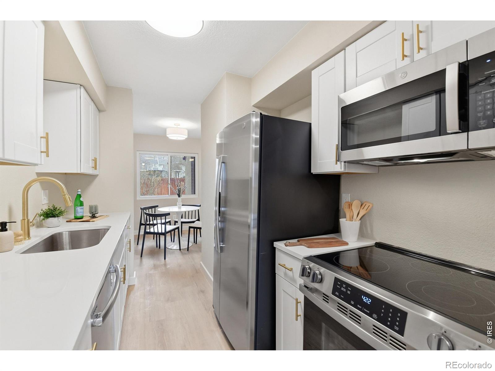 MLS Image #5 for 1060 s parker road 27,denver, Colorado