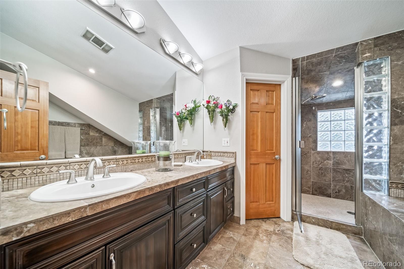 MLS Image #14 for 4560  king street,denver, Colorado