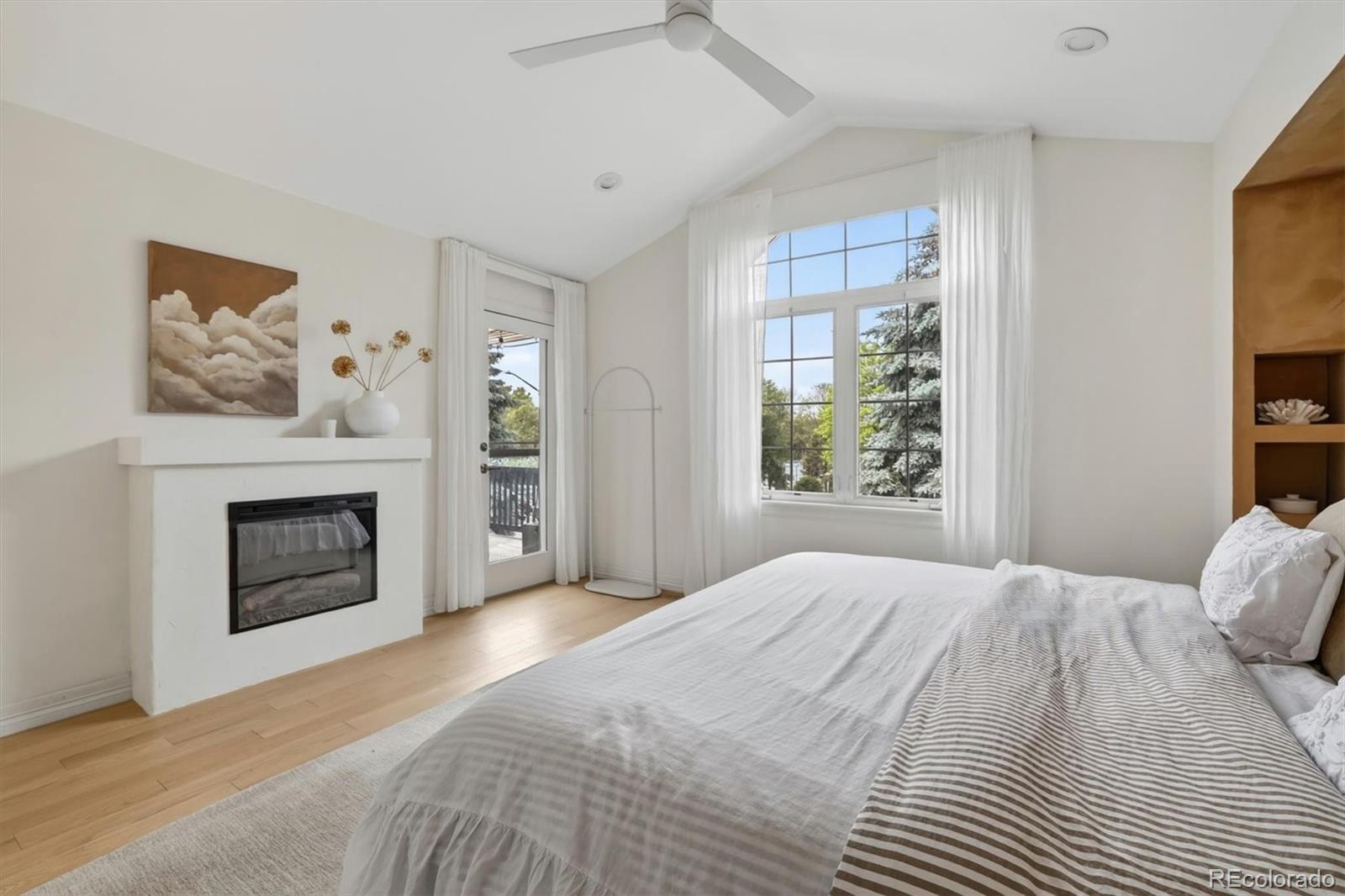 MLS Image #24 for 148 s locust street,denver, Colorado