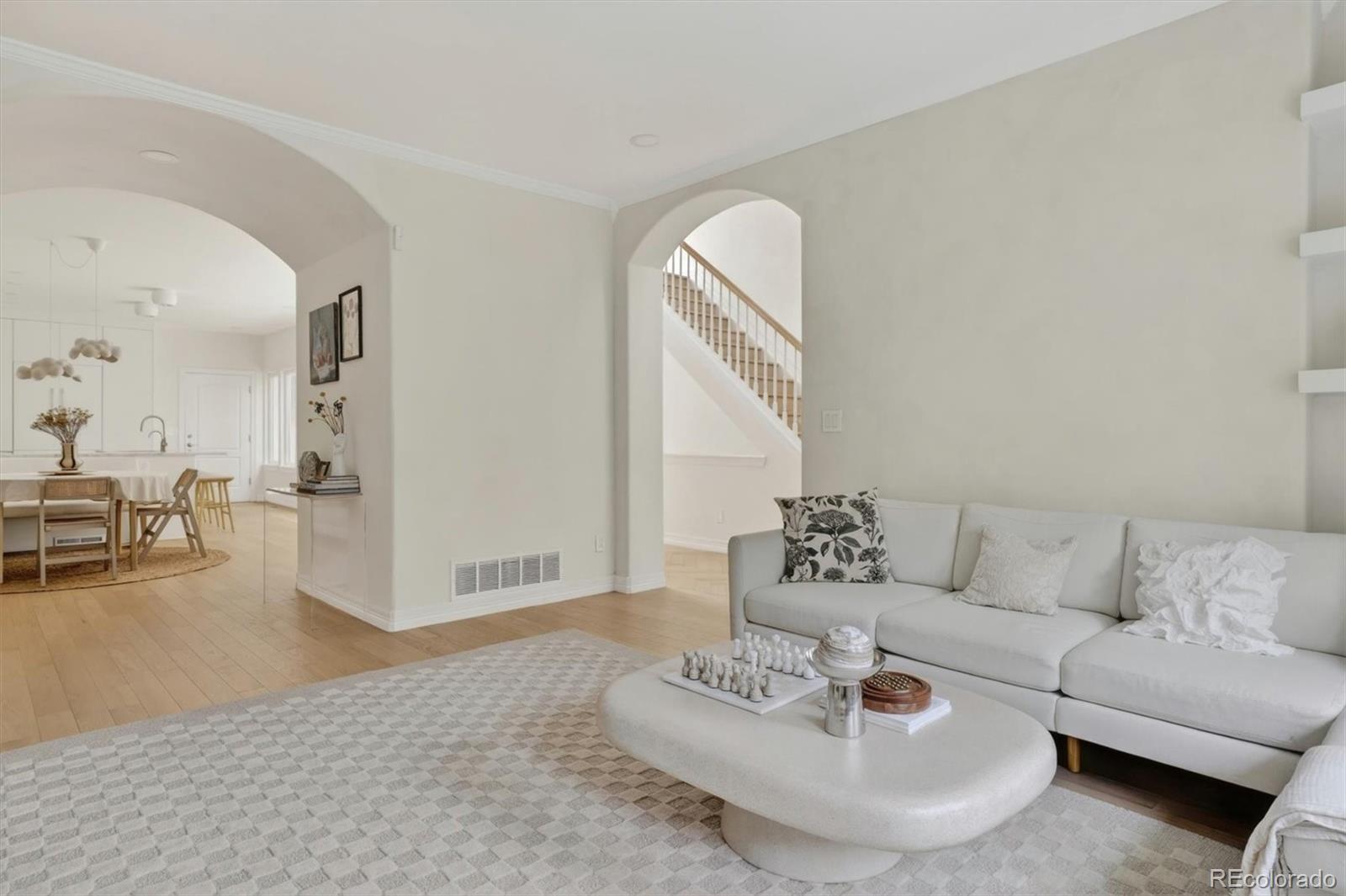 MLS Image #6 for 148 s locust street,denver, Colorado