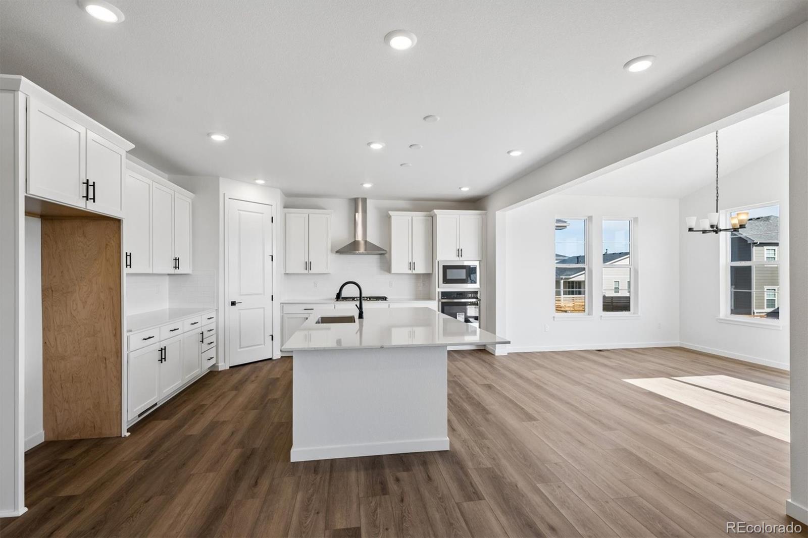MLS Image #5 for 25060 e 42nd avenue,aurora, Colorado