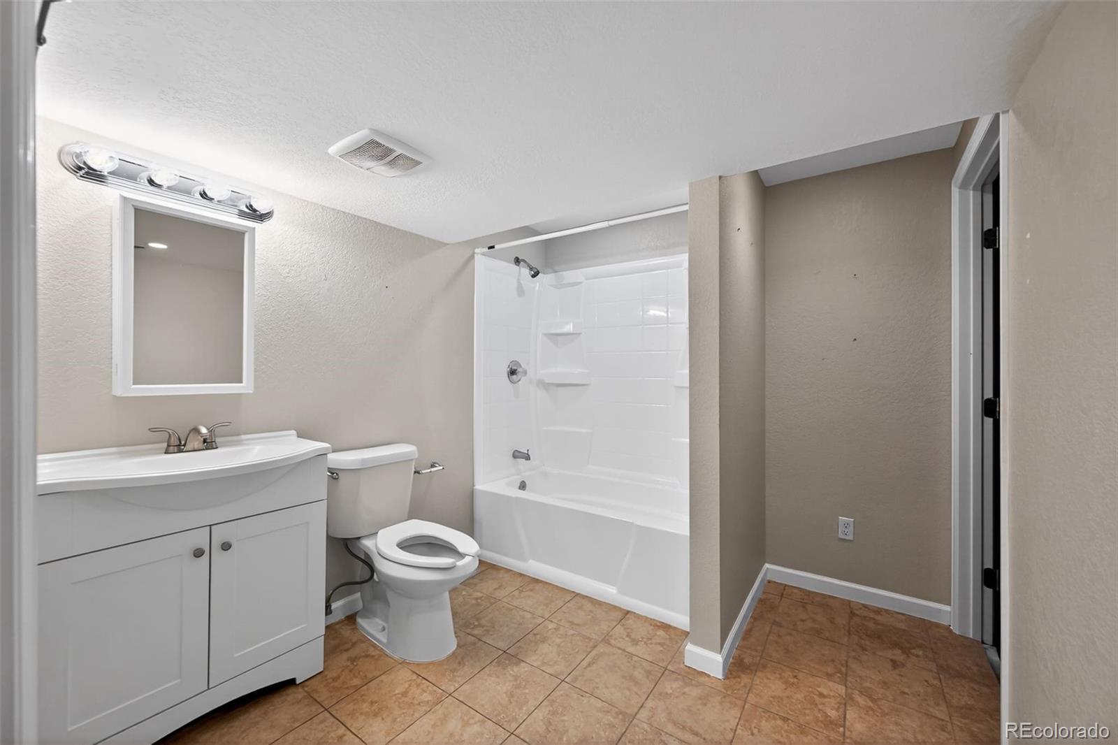 MLS Image #17 for 5289  morning glory place,littleton, Colorado