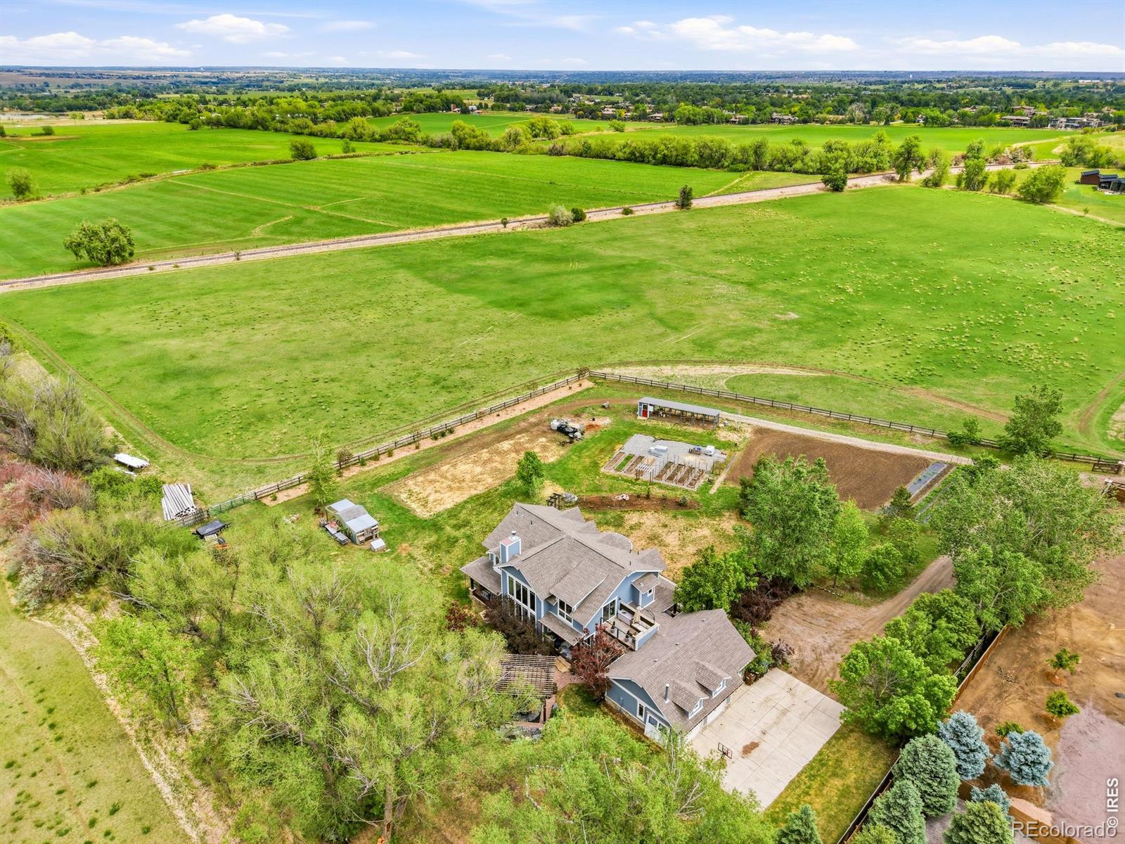 MLS Image #46 for 871  bluebird lane,lafayette, Colorado