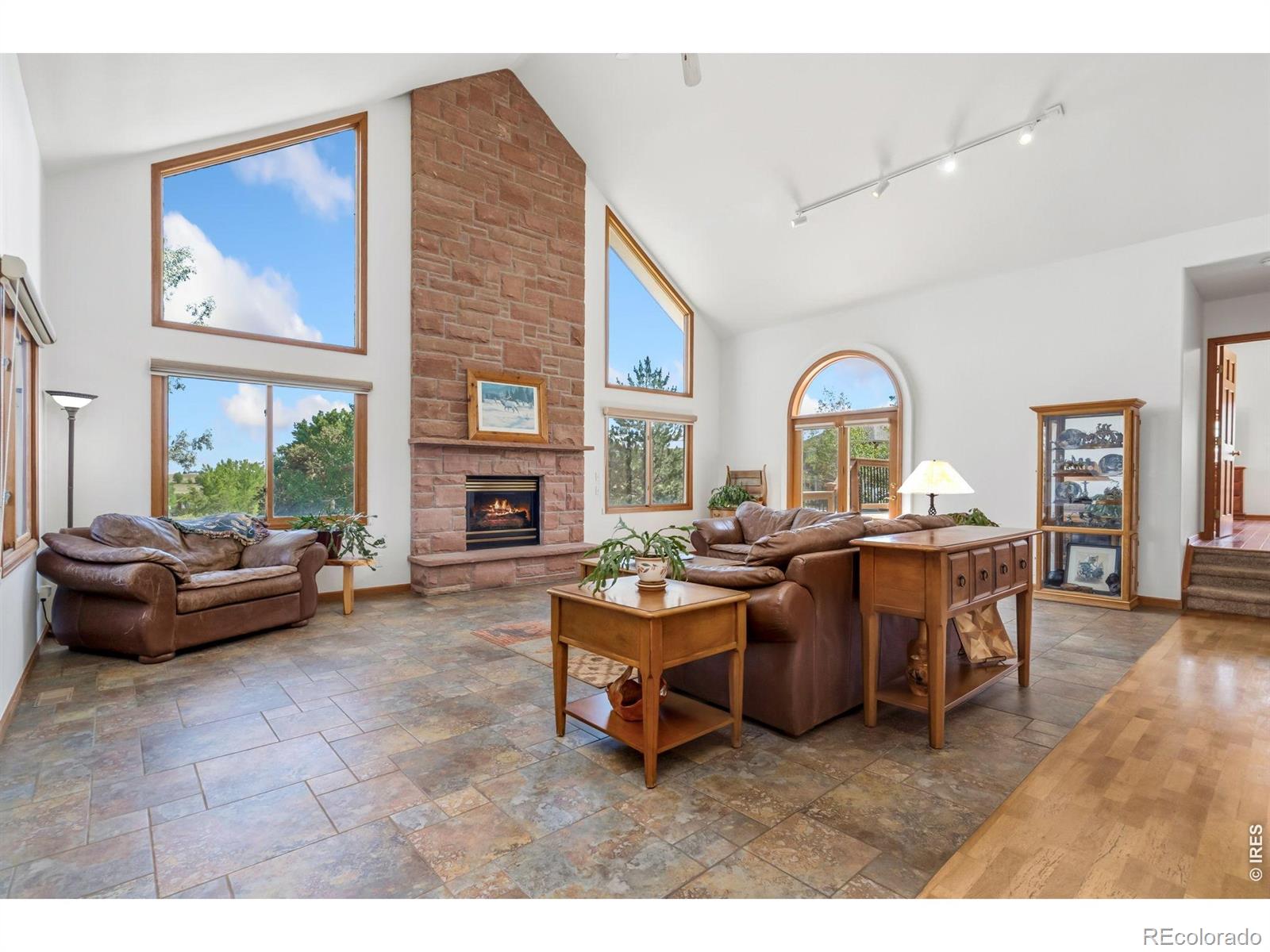 MLS Image #5 for 2909  pronghorn court,loveland, Colorado
