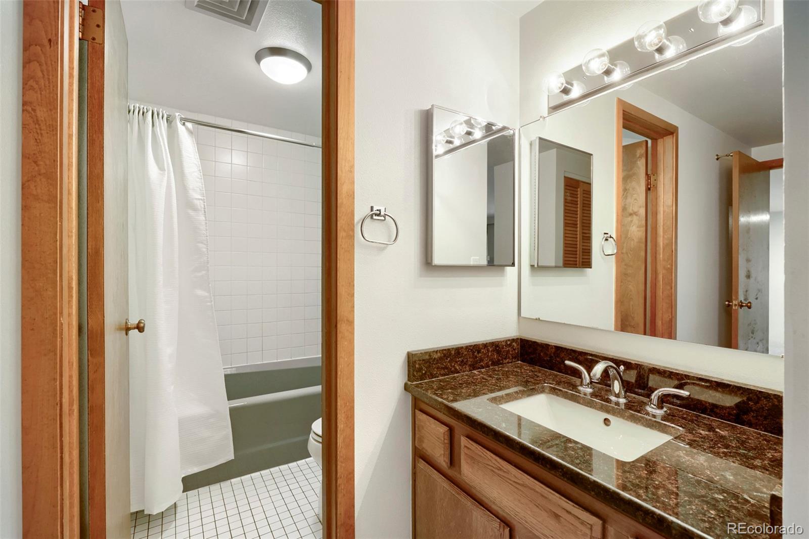 MLS Image #19 for 800 n pearl street 407,denver, Colorado