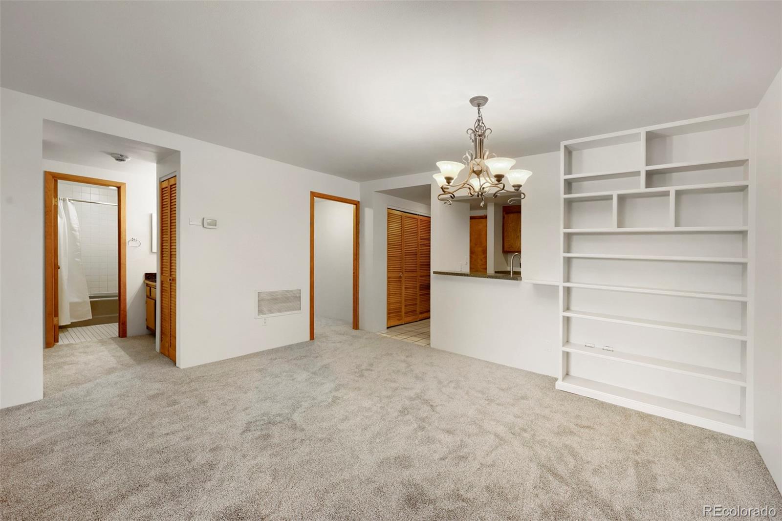 MLS Image #4 for 800 n pearl street 407,denver, Colorado