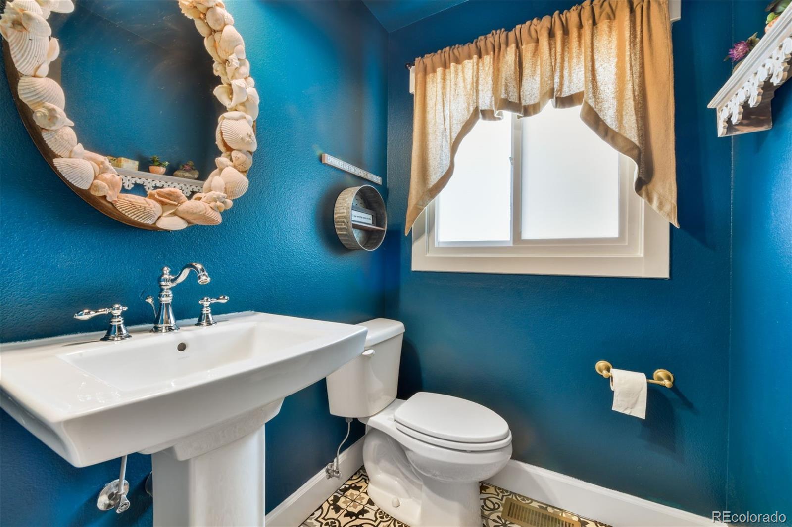 MLS Image #16 for 435  wolverine way,monument, Colorado