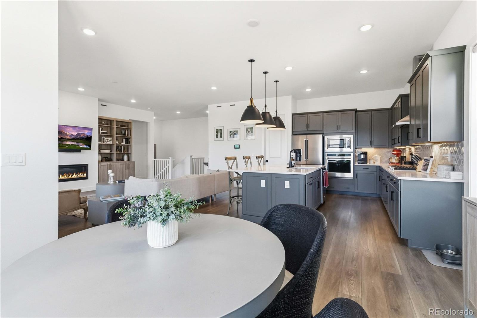 MLS Image #15 for 8505  big thompson street,littleton, Colorado