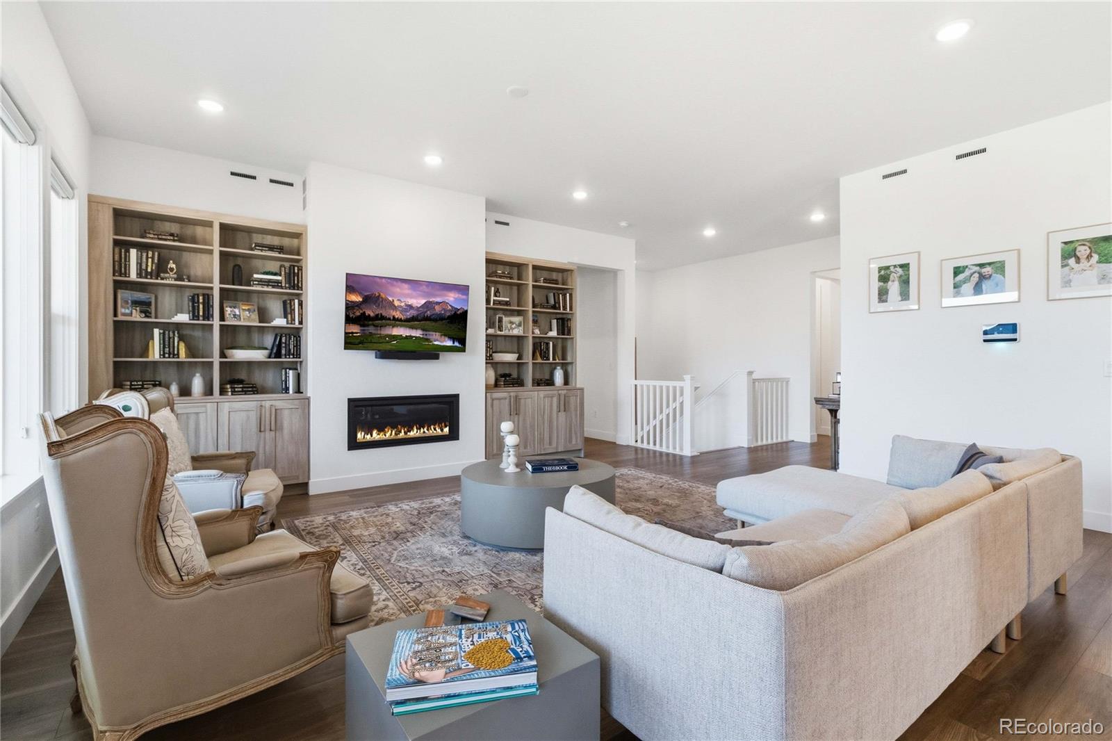 MLS Image #20 for 8505  big thompson street,littleton, Colorado