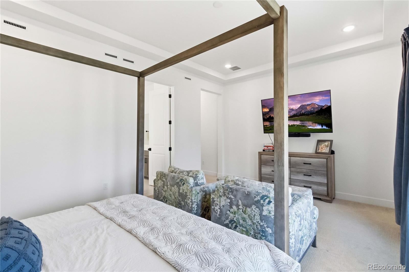 MLS Image #26 for 8505  big thompson street,littleton, Colorado