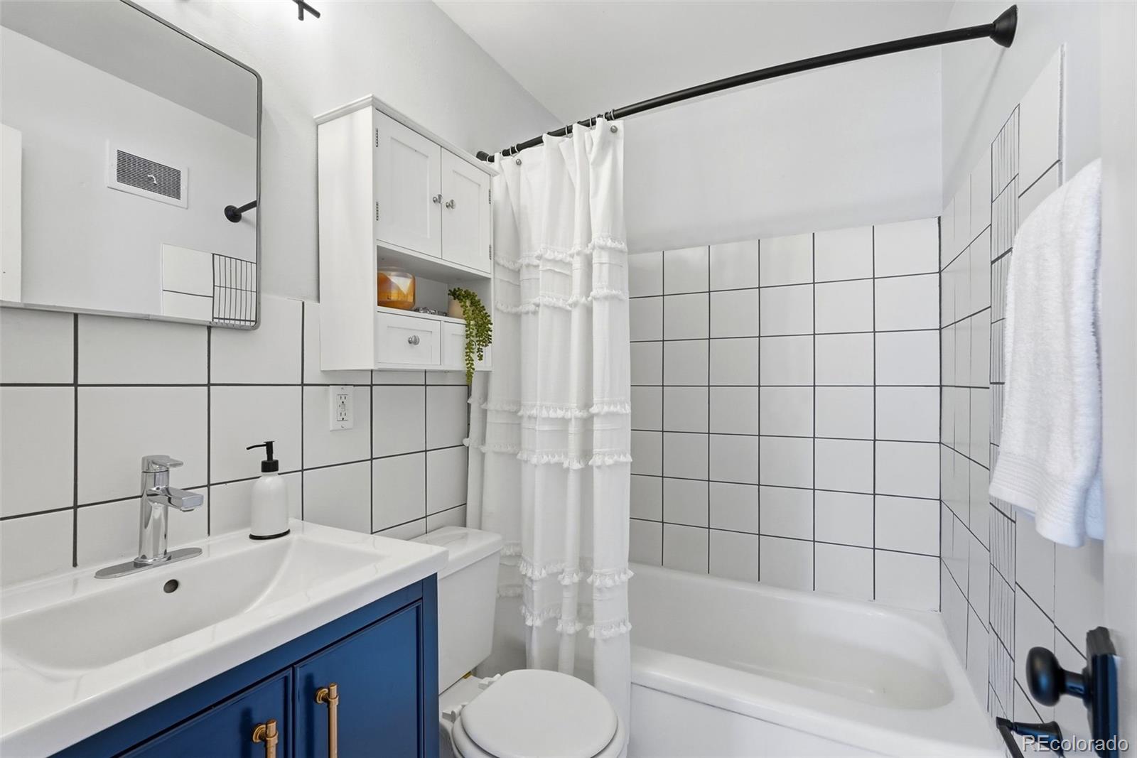 MLS Image #21 for 2692 s acoma street ,denver, Colorado