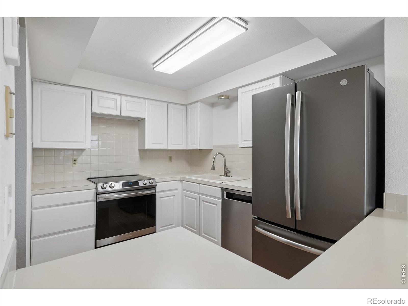 MLS Image #10 for 2135  meadow court,longmont, Colorado
