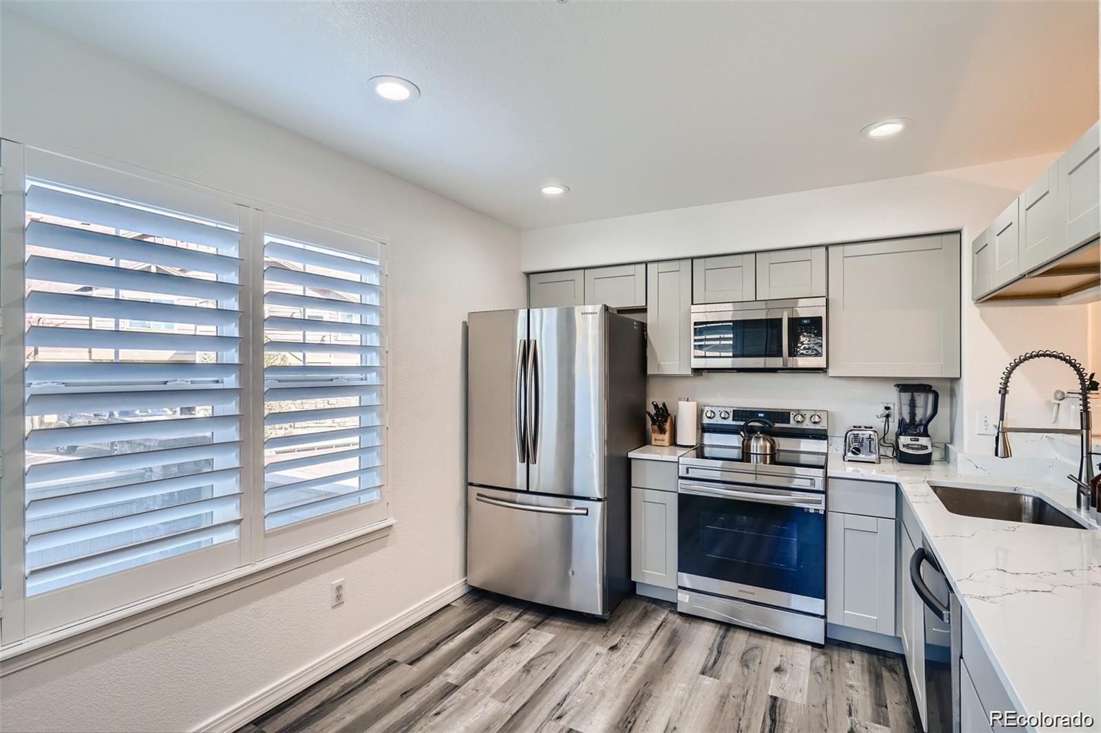 MLS Image #4 for 23485 e platte drive,aurora, Colorado