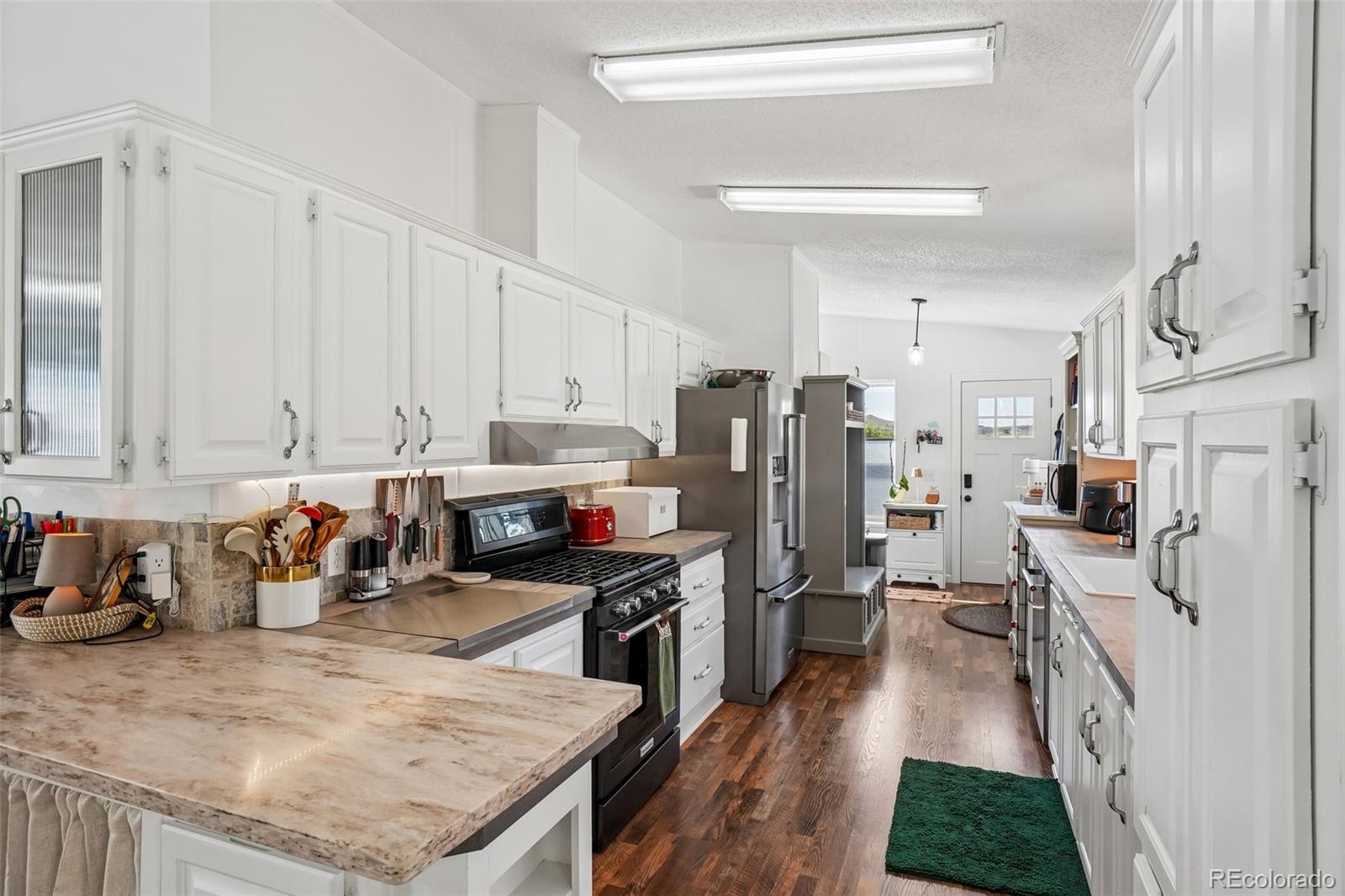 MLS Image #11 for 1110  a street,golden, Colorado